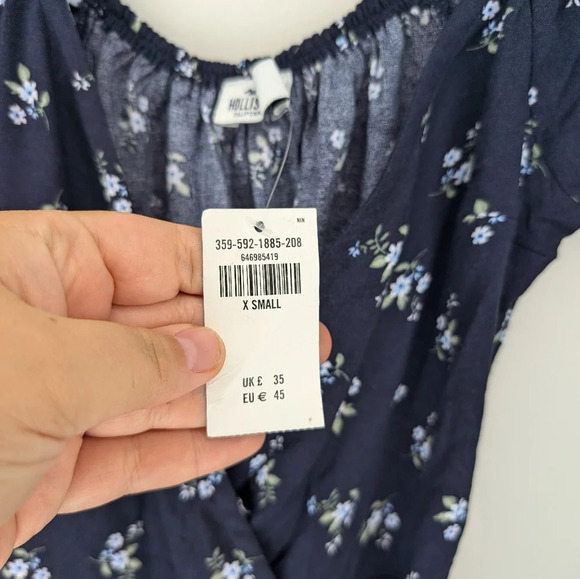 NWT Hollister Co. Navy Floral Print Flowy Cap Sleeve Wrap Mini Dress Women XS - Picture 4 of 8